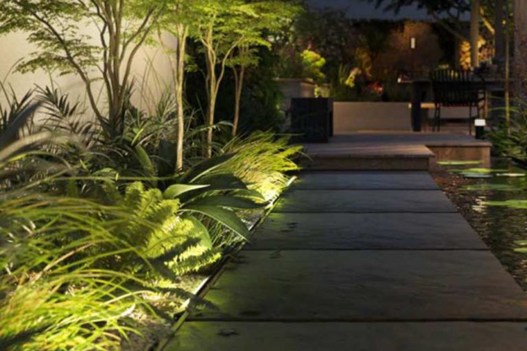 Cambioluce Illuminazione Idee Per Illuminare Il Giardino Poche E